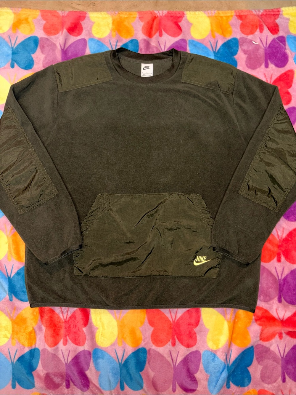 Nike NSW Men’s Fleece Crewneck Pullover with Pocket